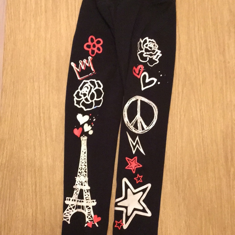 Justice size 8 leggings with Eiffel Tower